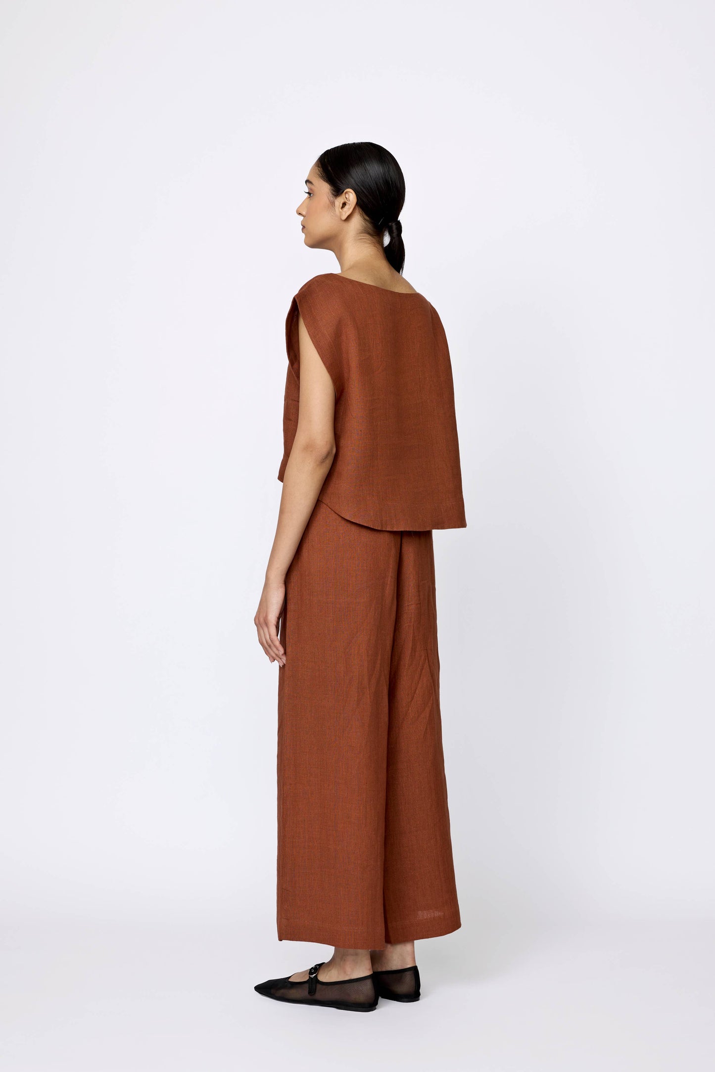 Laude Everyday Linen Pant in Amber