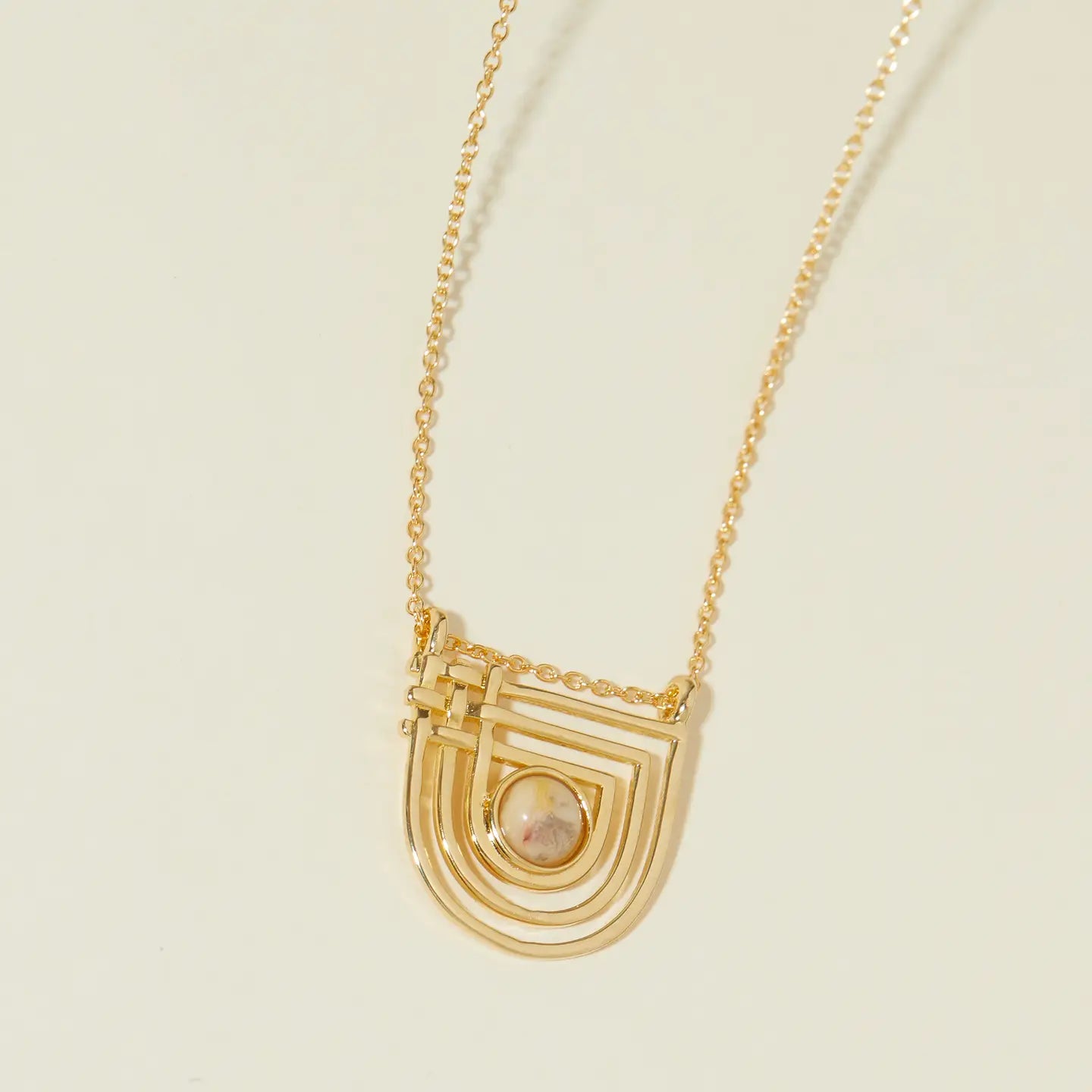 The Golden Era Necklace in Agate