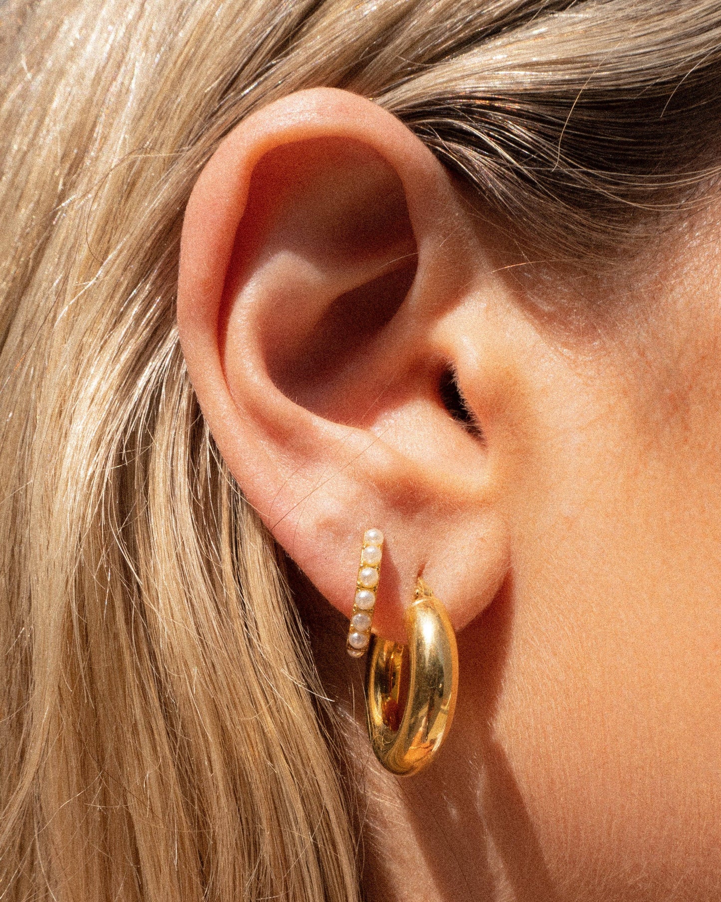 Lilian hoops