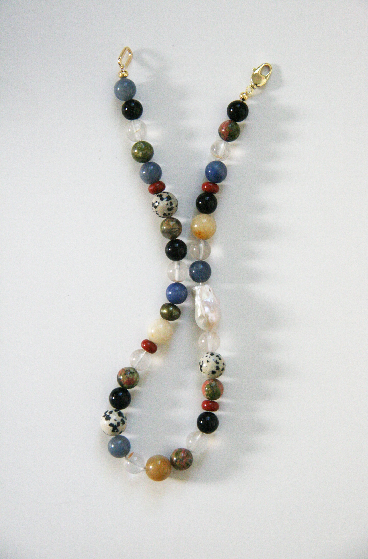 The Akira gemstone necklace 16"