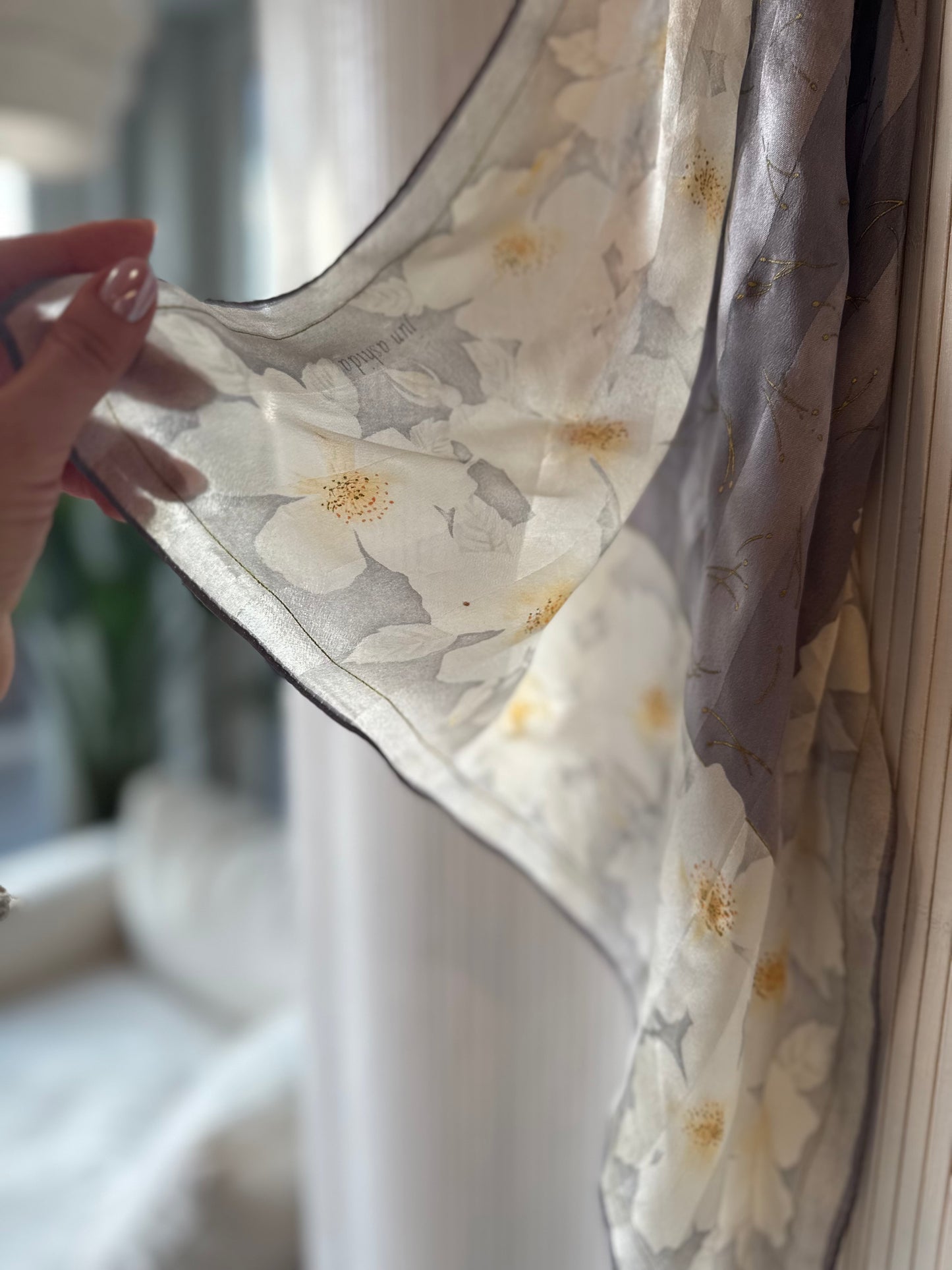 Vintage Japanese Camellia Jun Ashida 100% Silk Scarf
