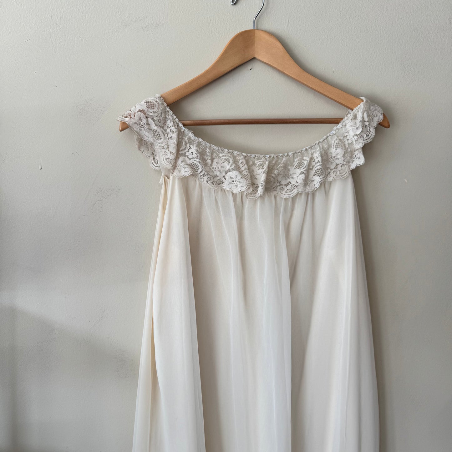 1970's Nightgown and Duster Set