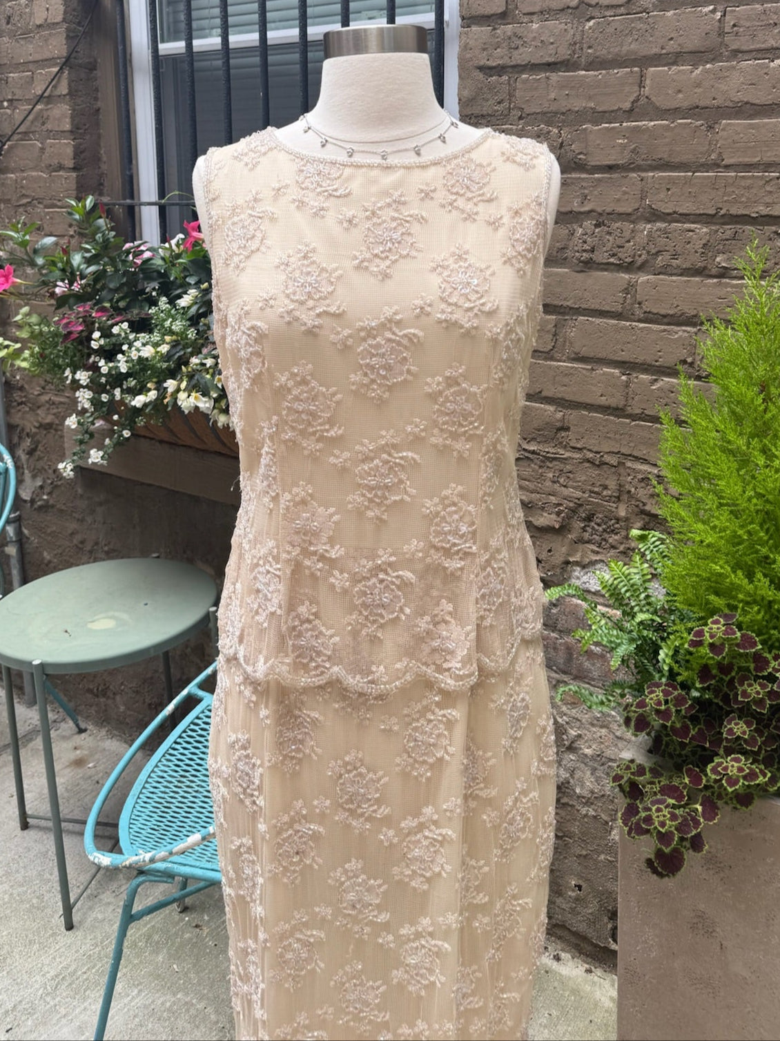 Sténary Petite Floral Beaded Dress