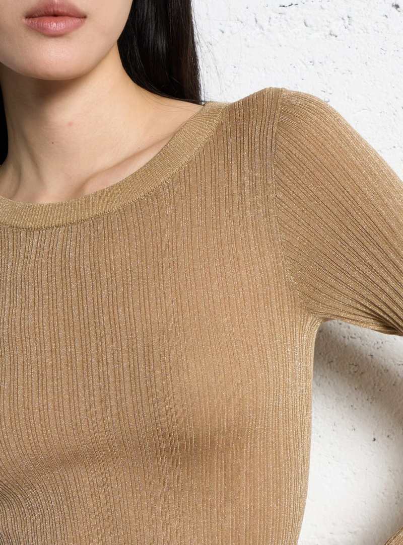 The Praveg Top by Suncoo Paris