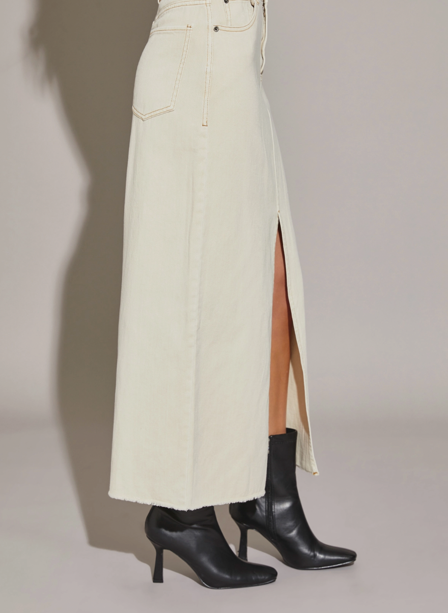 The Nina Skirt in Pebble White