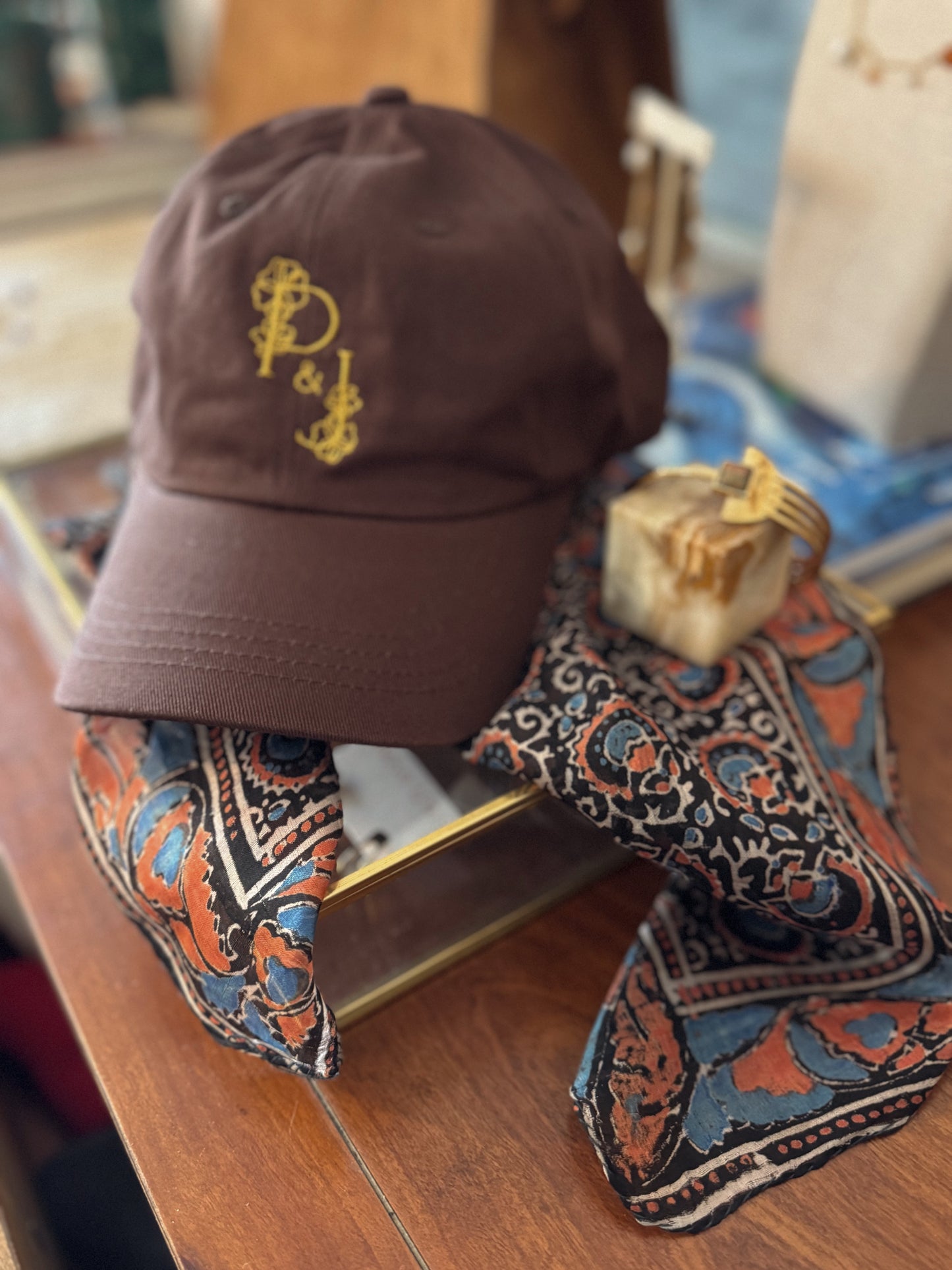 P&J Anniversary Hat in Utility Brown