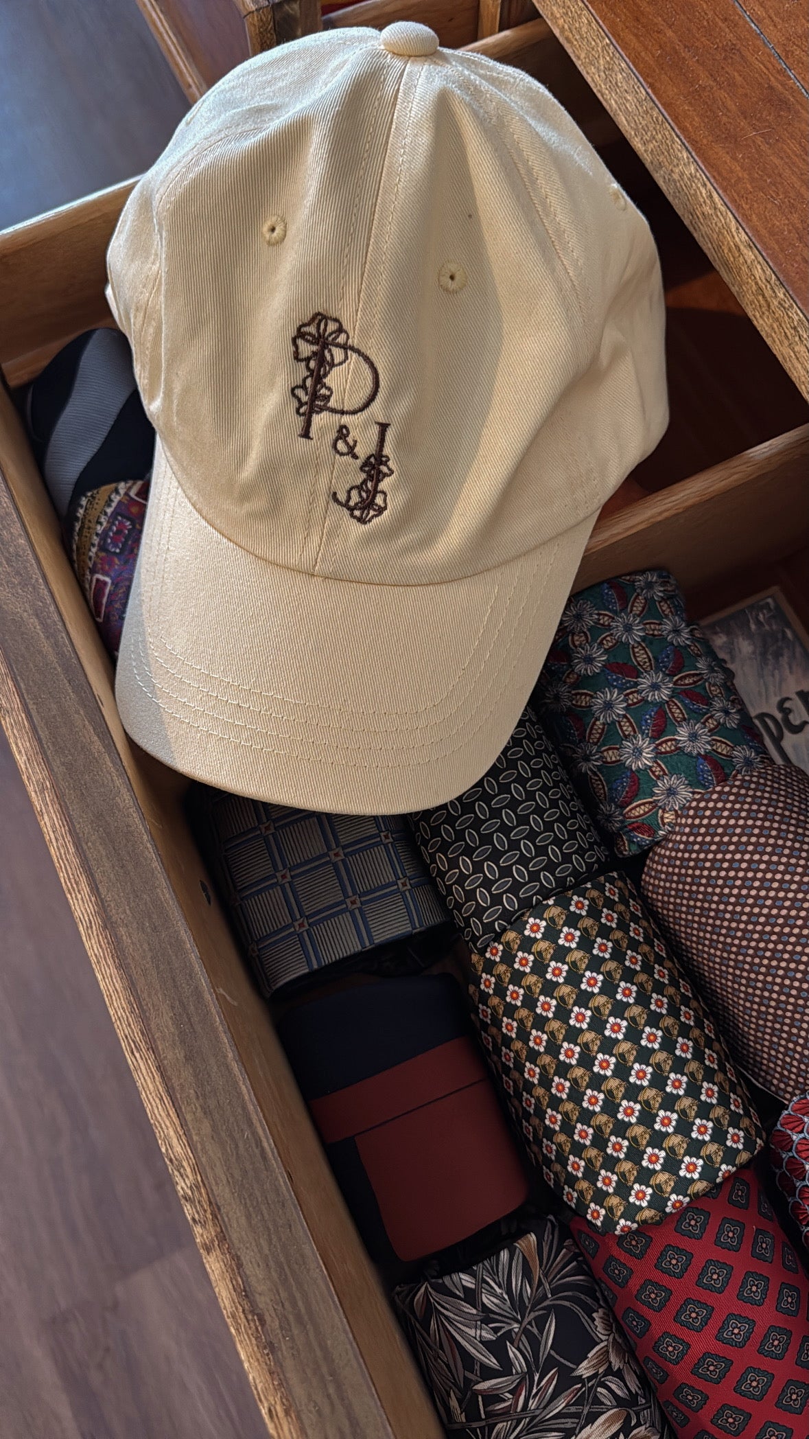 P&J Anniversary Hat in Soft Butter