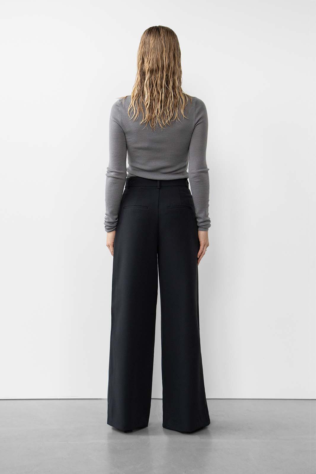 The Ruby Wide Pleated Trouser in Black