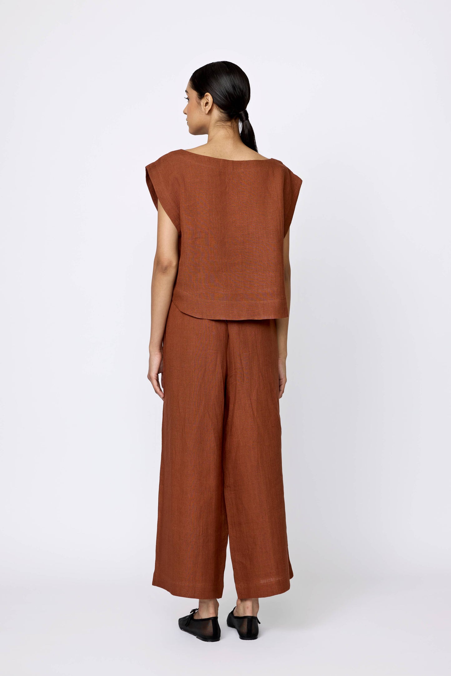 Laude Everyday Linen Pant in Amber