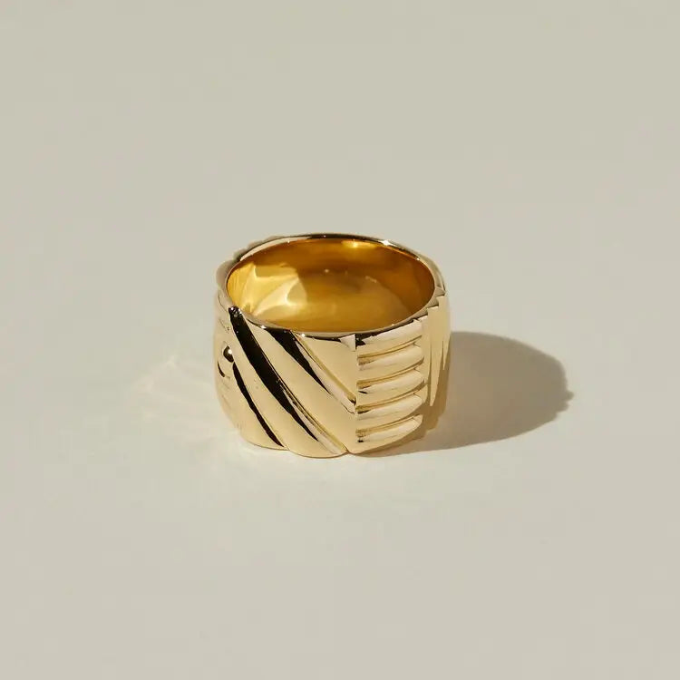 The Chloe Ring