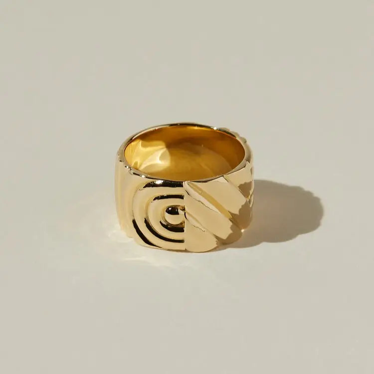 The Chloe Ring