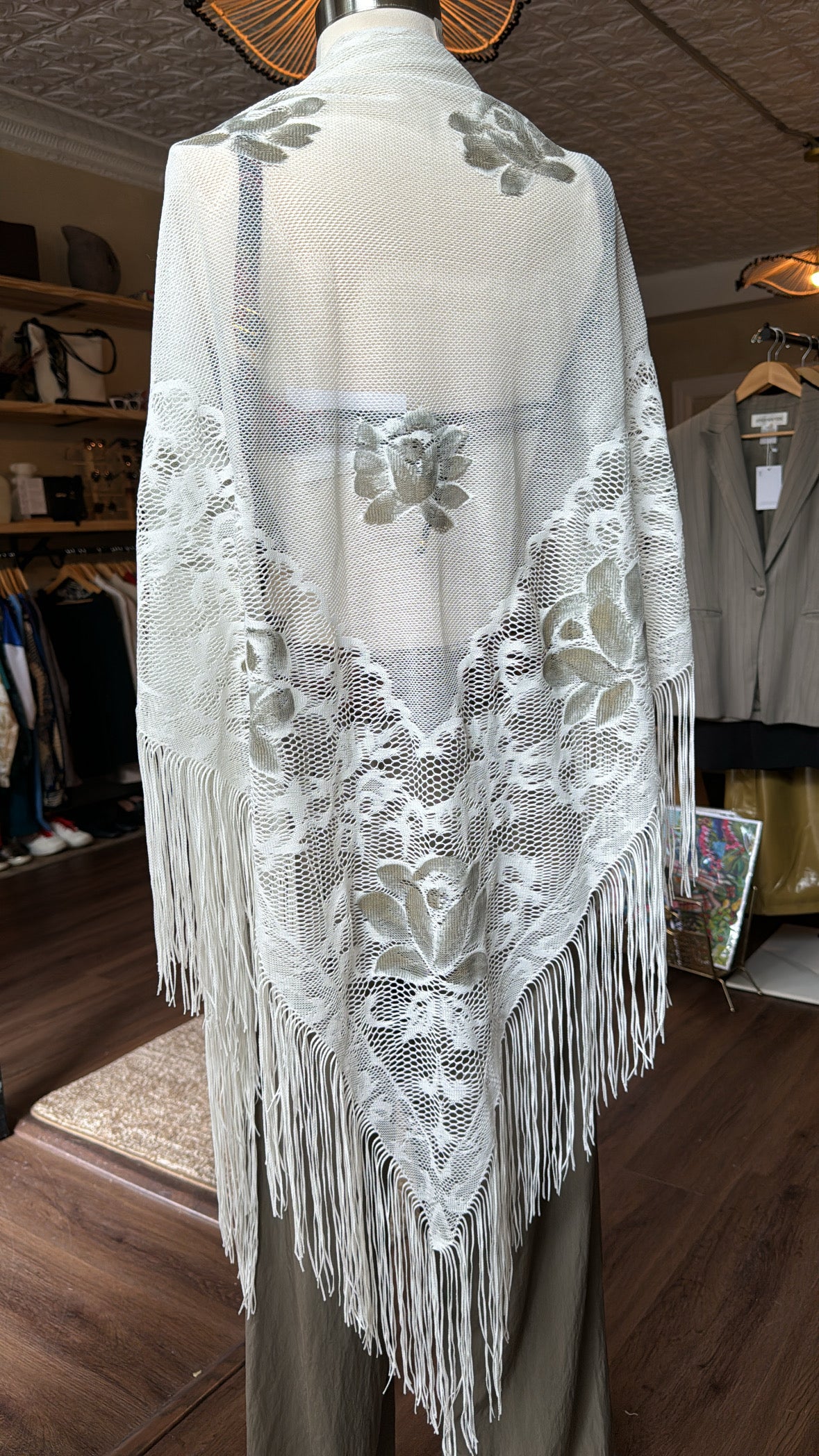 Vintage 1970s Floral Fringe Shawl