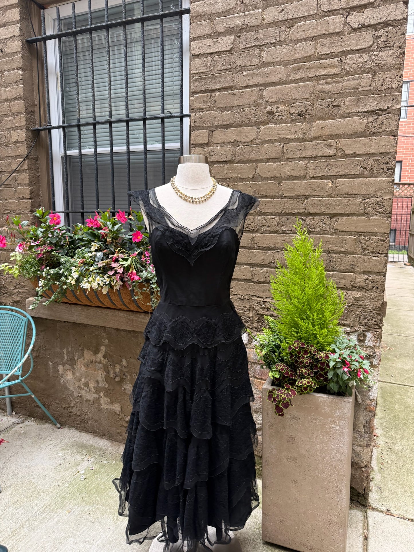 1950s Black Tiered Lace Chiffon Tulle Gown
