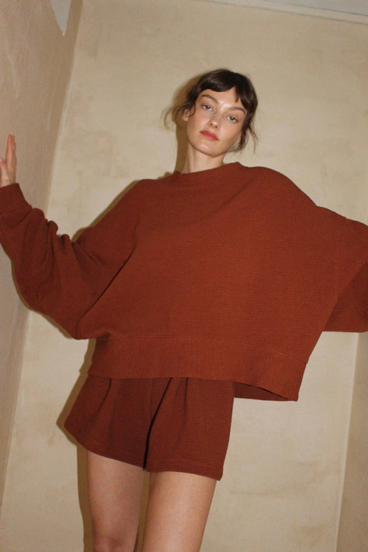 The Margot Rippled Cotton Cropped Sweatshirt in Cinnamon