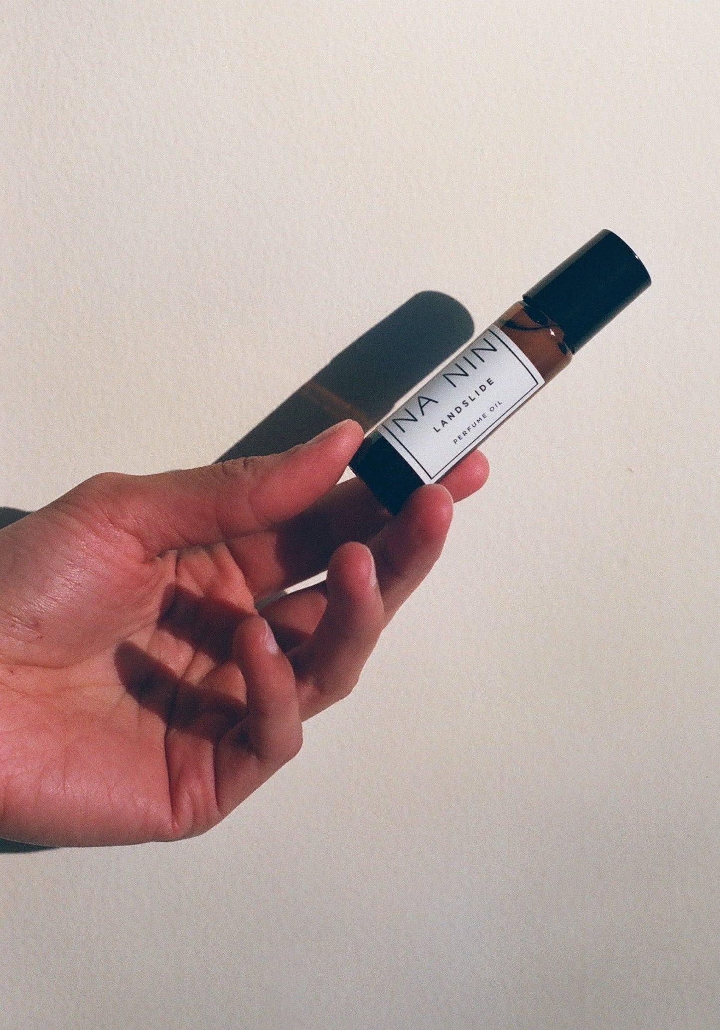 Landslide Perfume Oil by NA NIN / 10ml