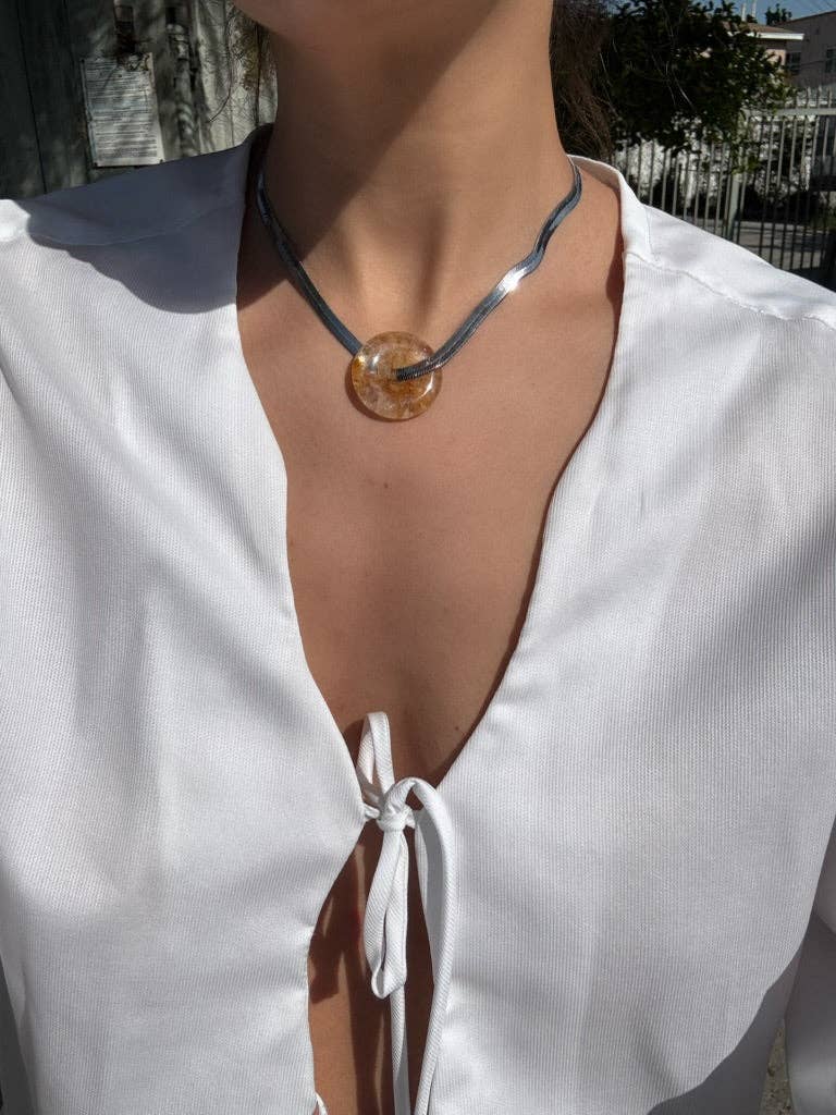 The Roan necklace in Silver & Carnelian