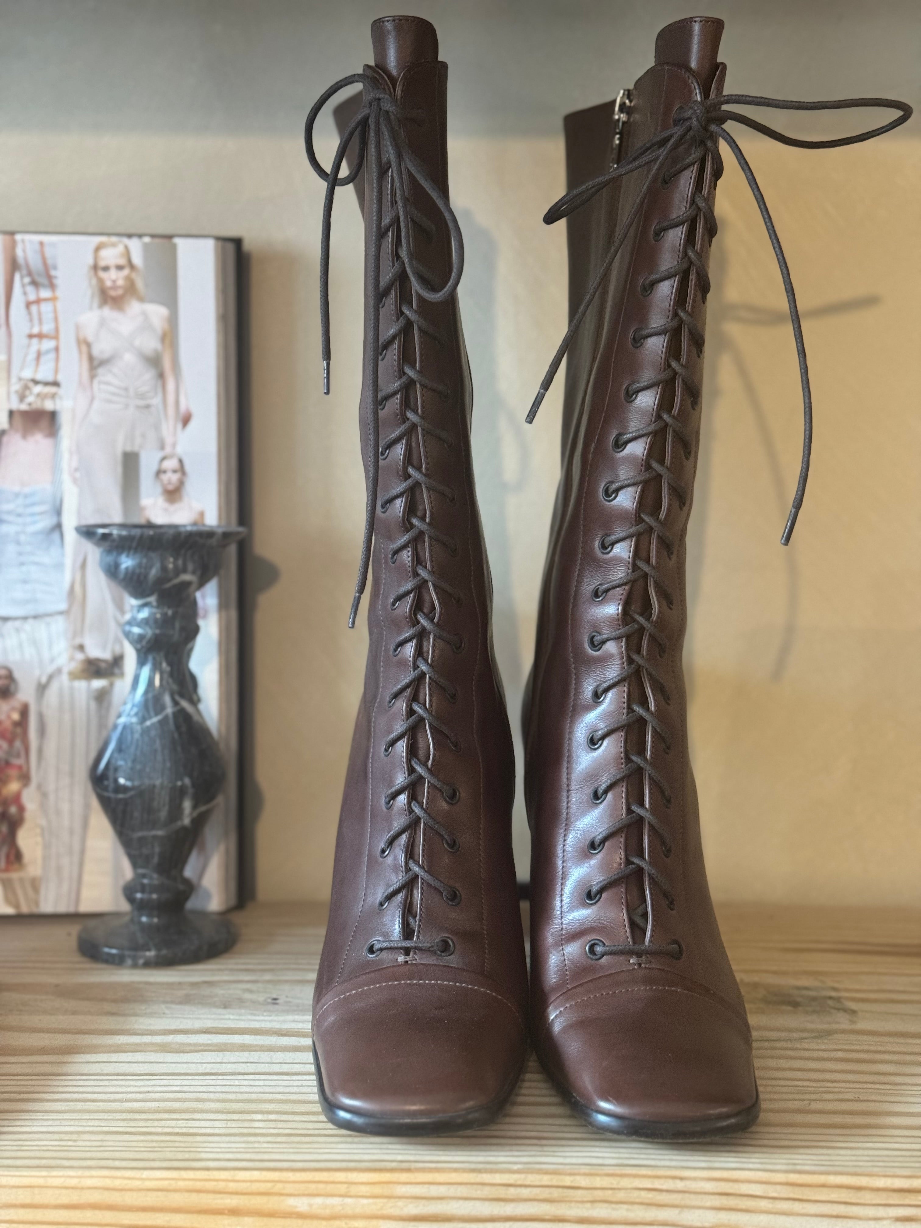 Vintage 2001 Prada Lace Up Victorian Leather Boots – Petals & Jackets