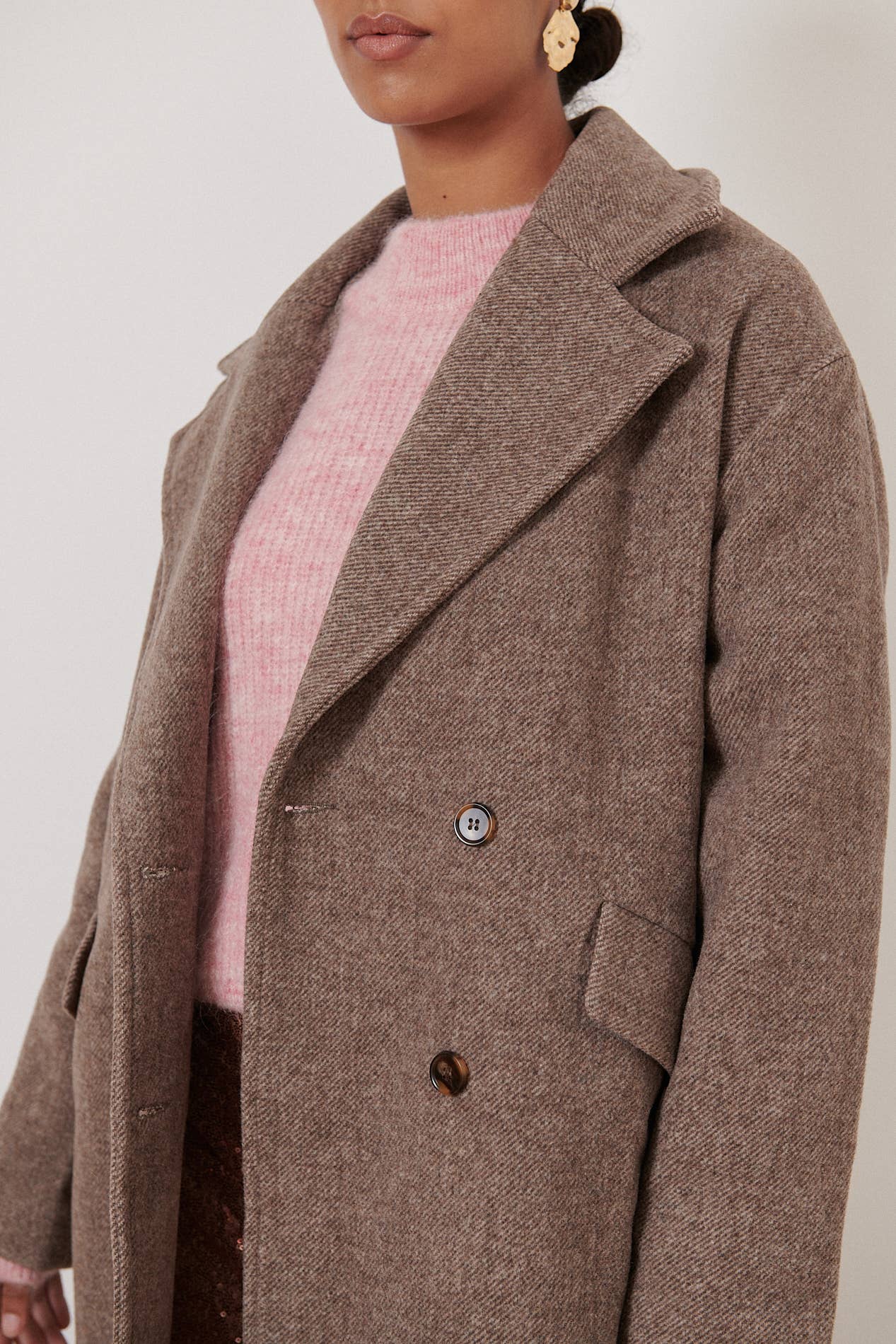 The Travis Wool Coat in Cappuccino