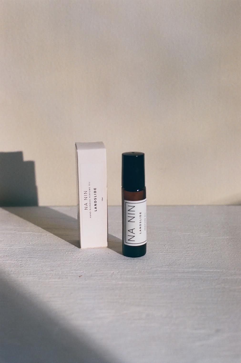 Landslide Perfume Oil by NA NIN / 10ml