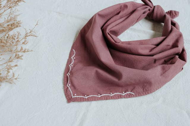 Hand-dyed embroidered retro cotton bandana in mulberry/cream thread