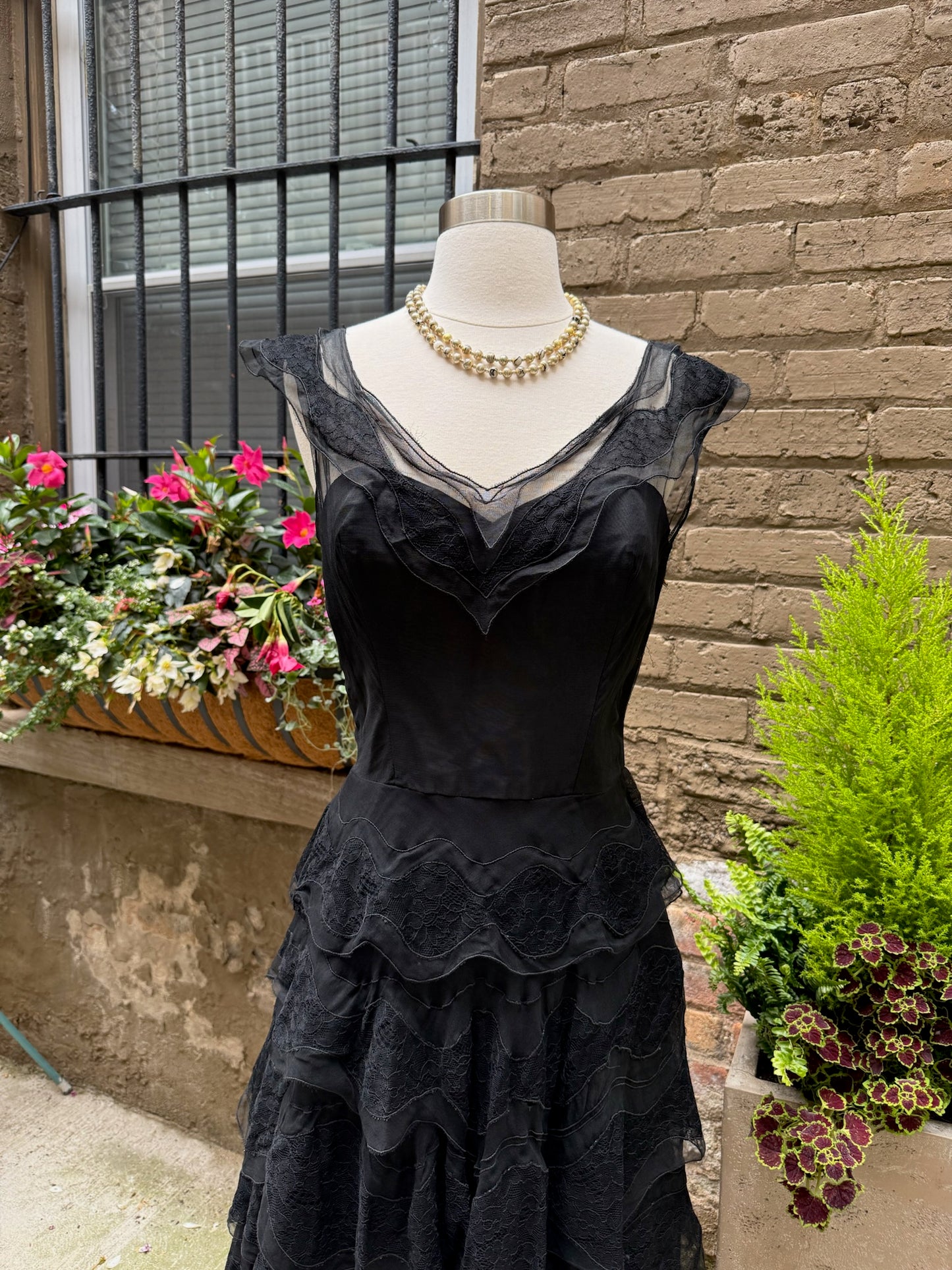 1950s Black Tiered Lace Chiffon Tulle Gown