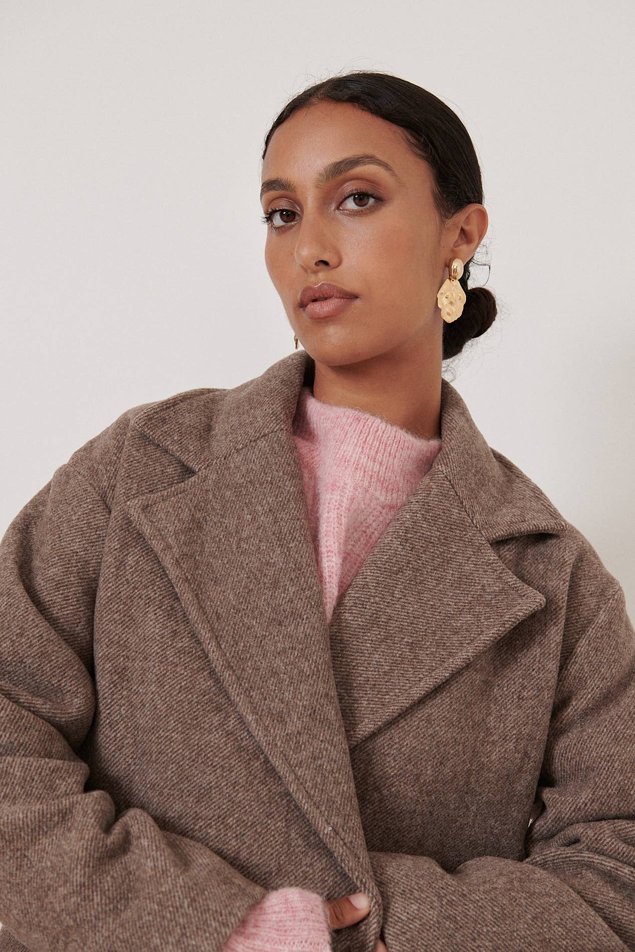 The Travis Wool Coat in Cappuccino