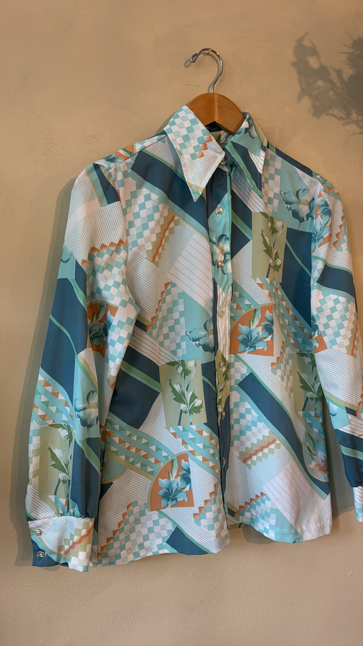 1970's Mia Sedona Button Up