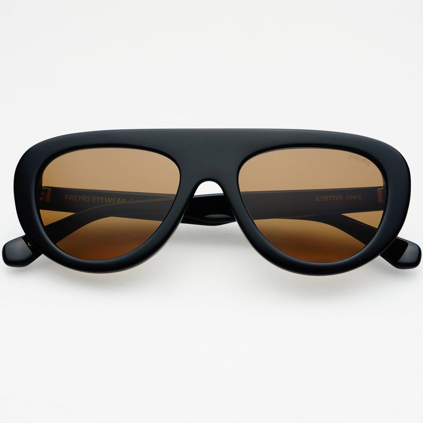 The Jenna Unisex Aviator Sunnies in Black