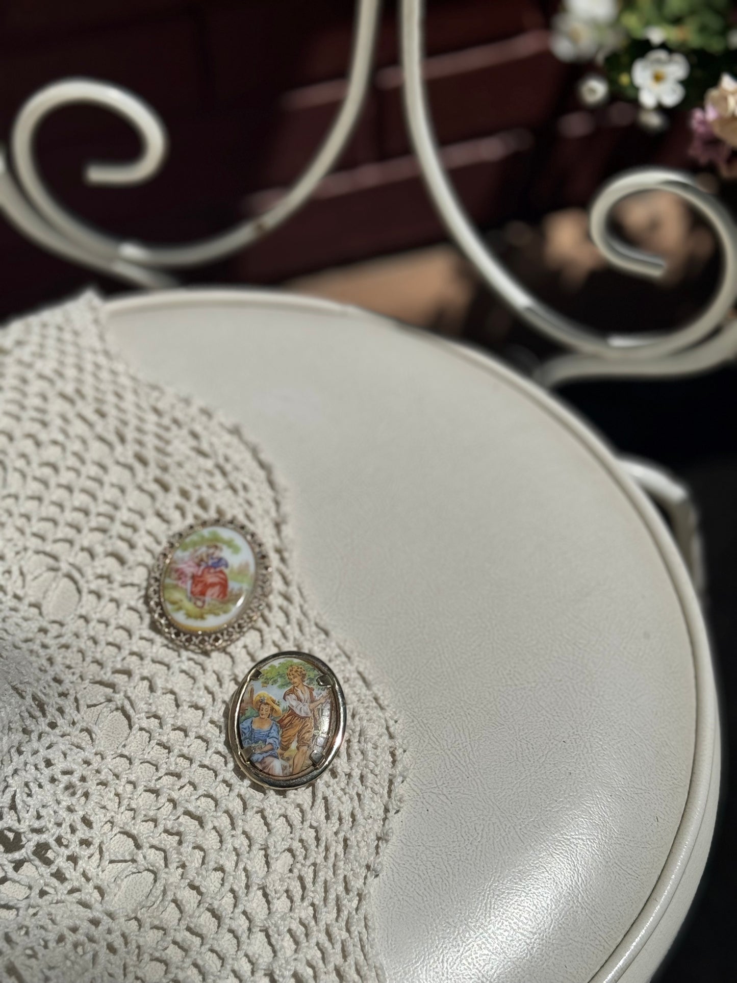 Vintage Victorian Cameo Porcelain Brooch