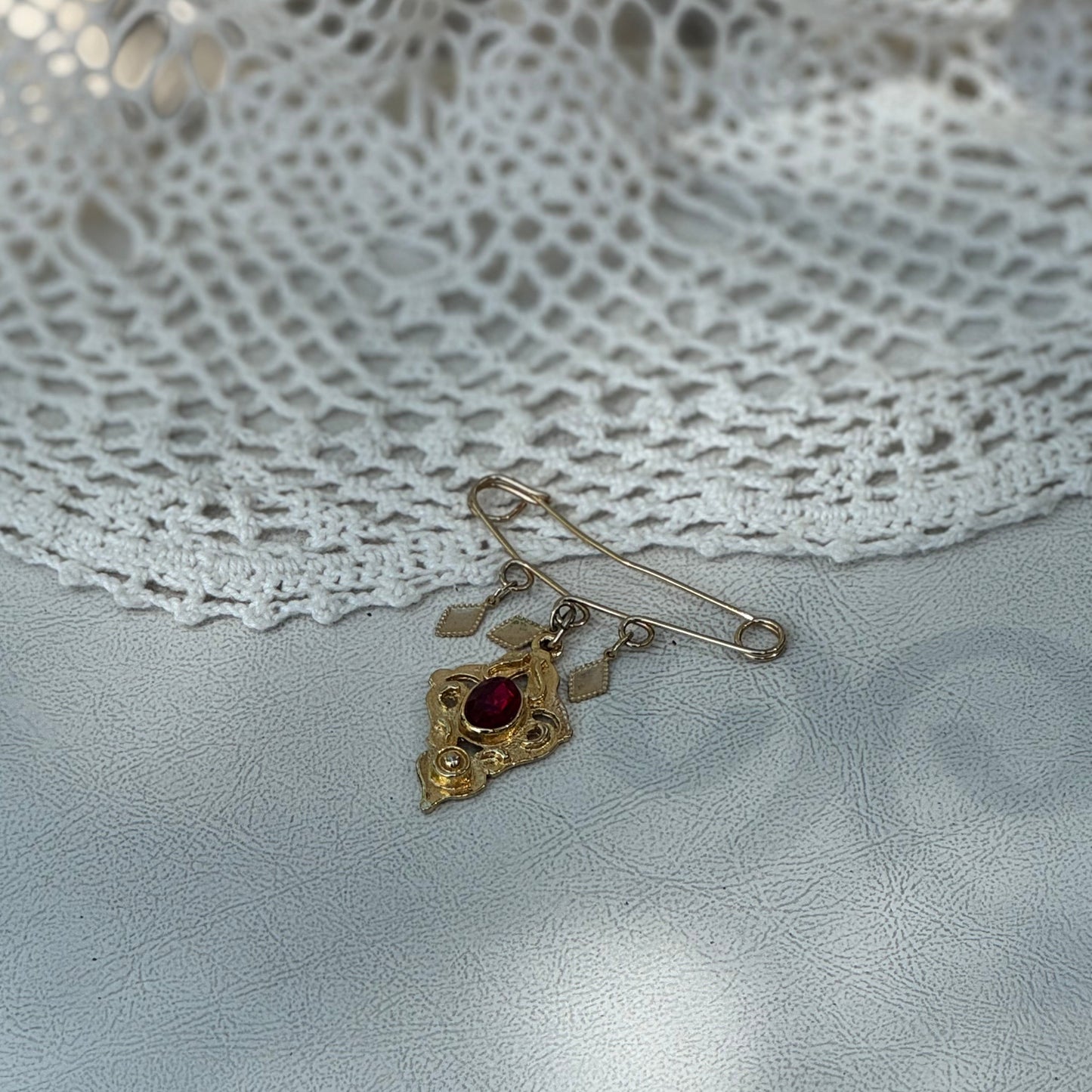 Vintage Statement Red Stone Ornate Lapel Pin