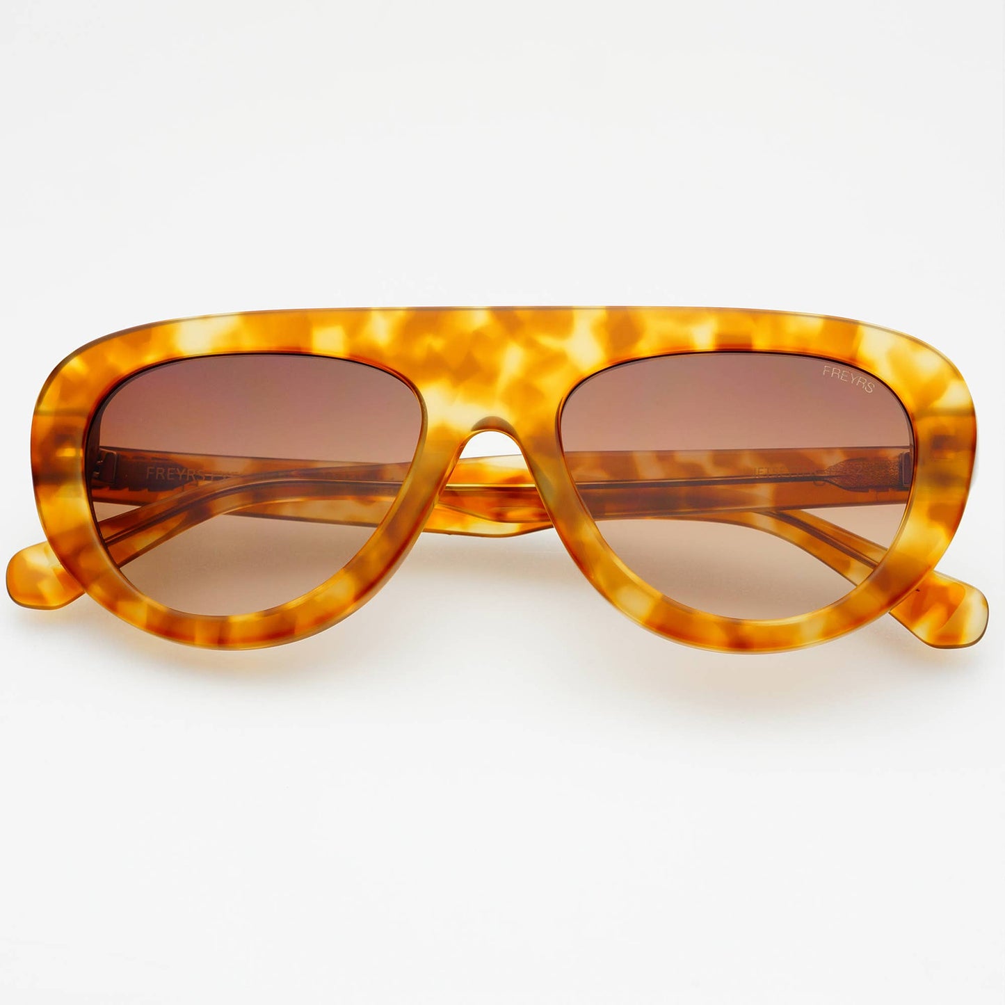 The Jenna Aviator Sunnies in Honey Tortoise