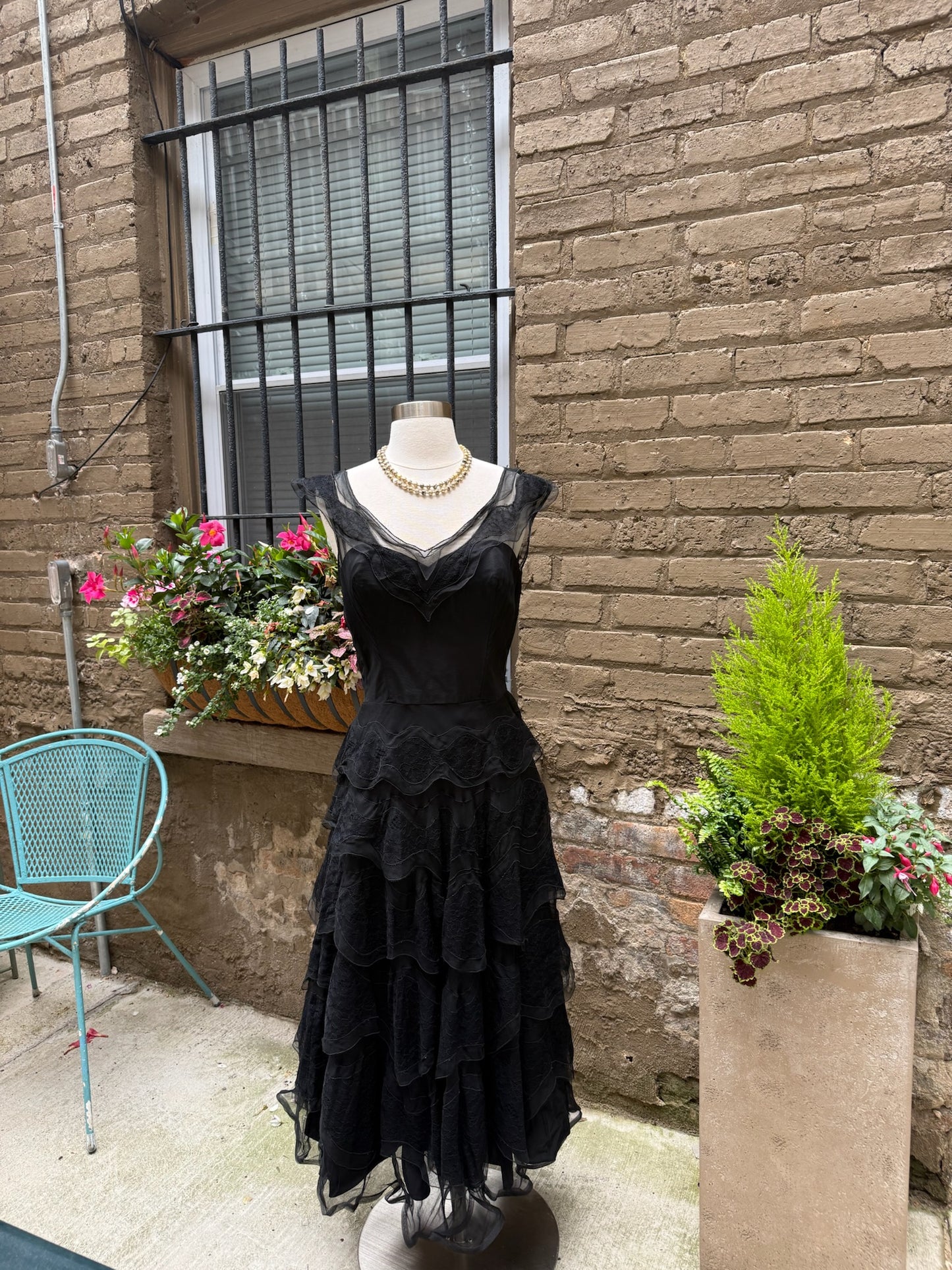 1950s Black Tiered Lace Chiffon Tulle Gown