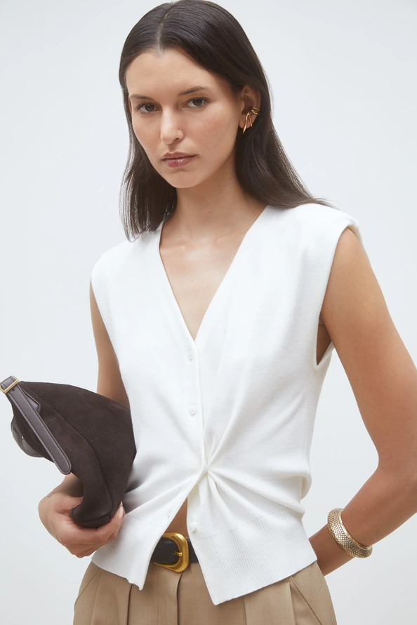 The Gilem Vest by Suncoo