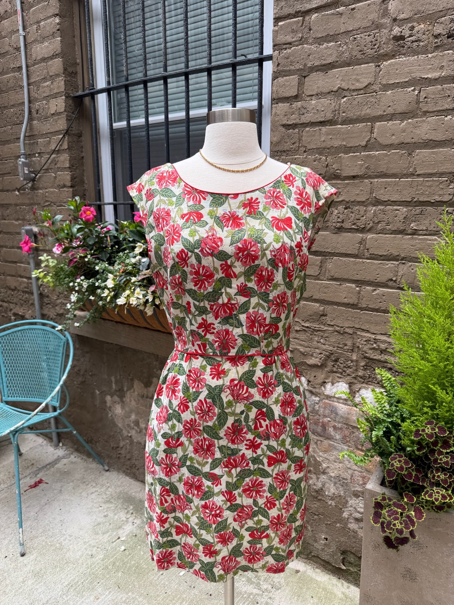 1960s Bullocks Wilshire Red Jungle Sparkle Dress