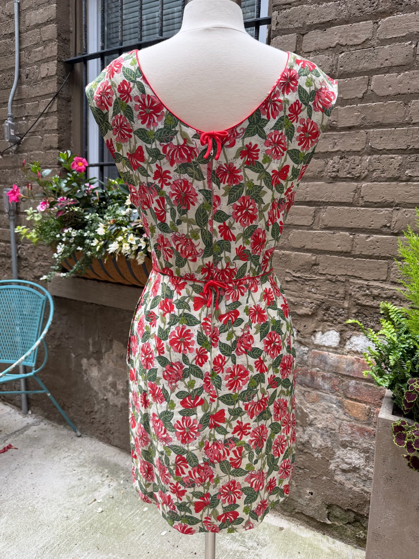 1960s Bullocks Wilshire Red Jungle Sparkle Dress