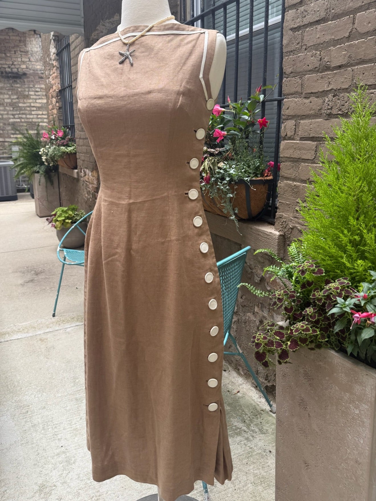 1950s Brown Linen Button Side Dress
