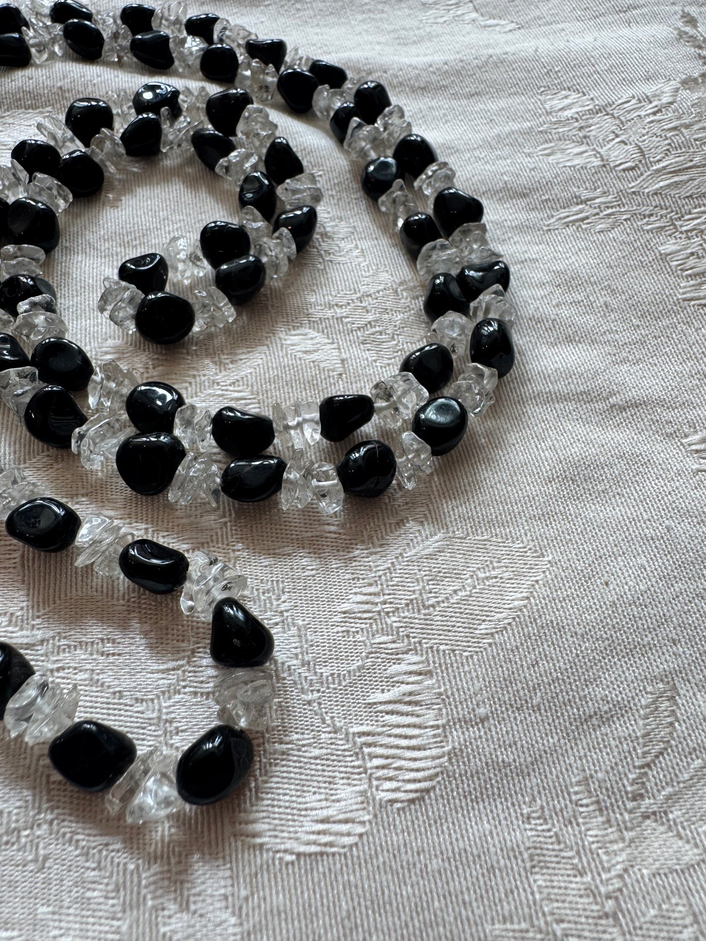 Vintage Black Onyx & Crystal Chip Beaded Necklace