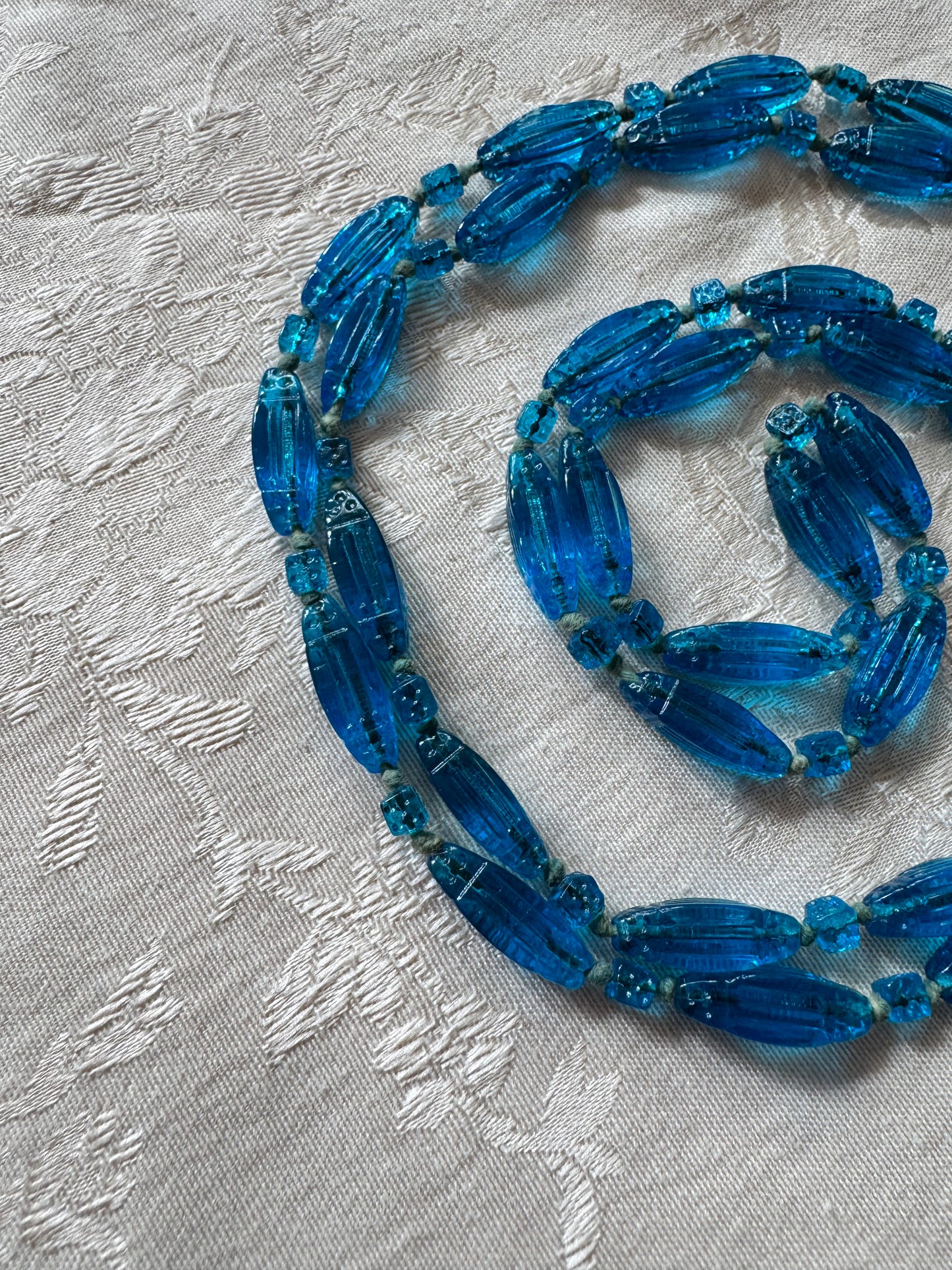 Vintage Electric Blue Glass Beaded Necklace