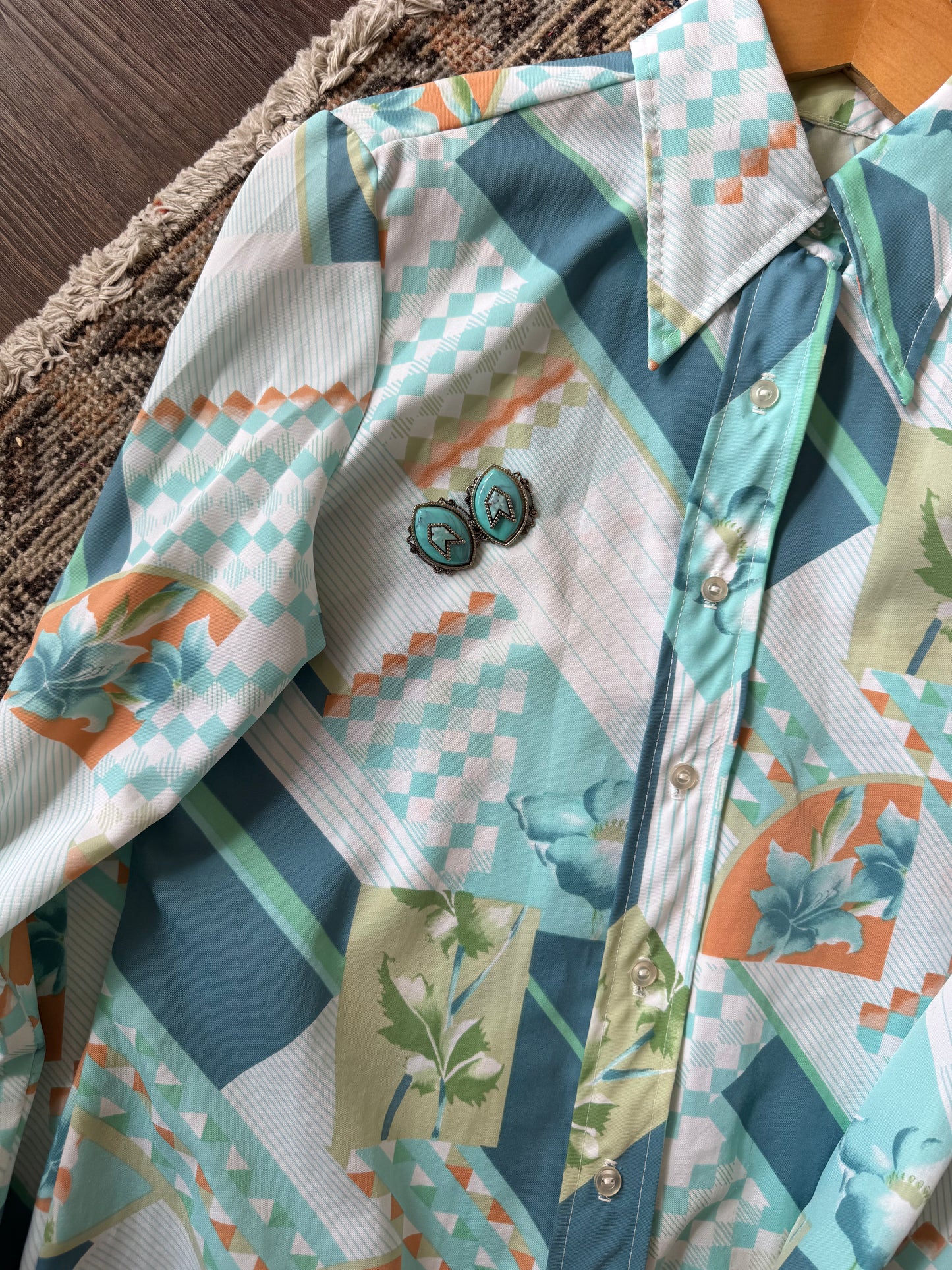 1970's Mia Sedona Button Up