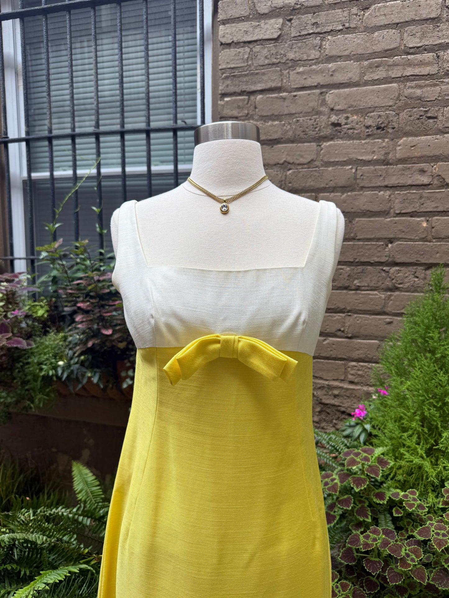 Vintage Yellow & Cream Classic Bow Dress