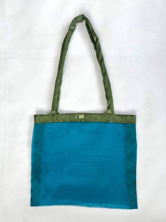 The Veronica Tote Bag in Peacock