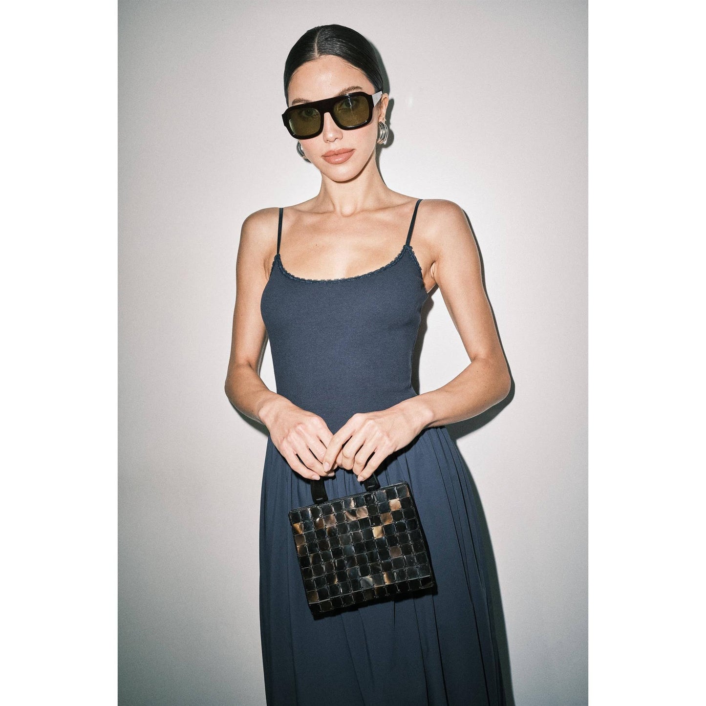 Chloe Contrast Midi Dress in Navy