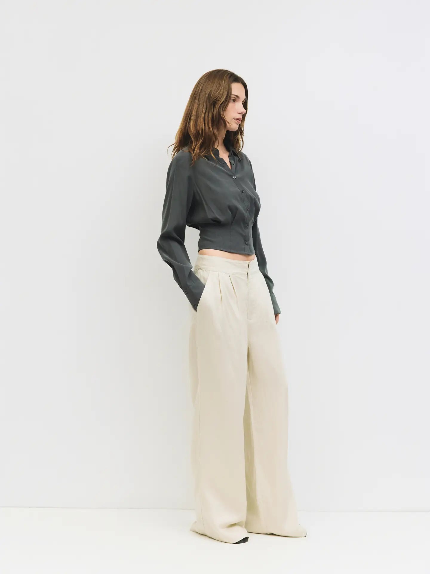 The Violeta Top in Grey