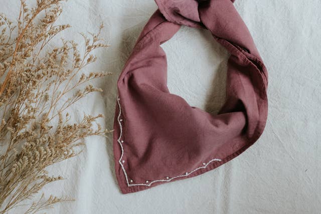 Hand-dyed embroidered retro cotton bandana in mulberry/cream thread