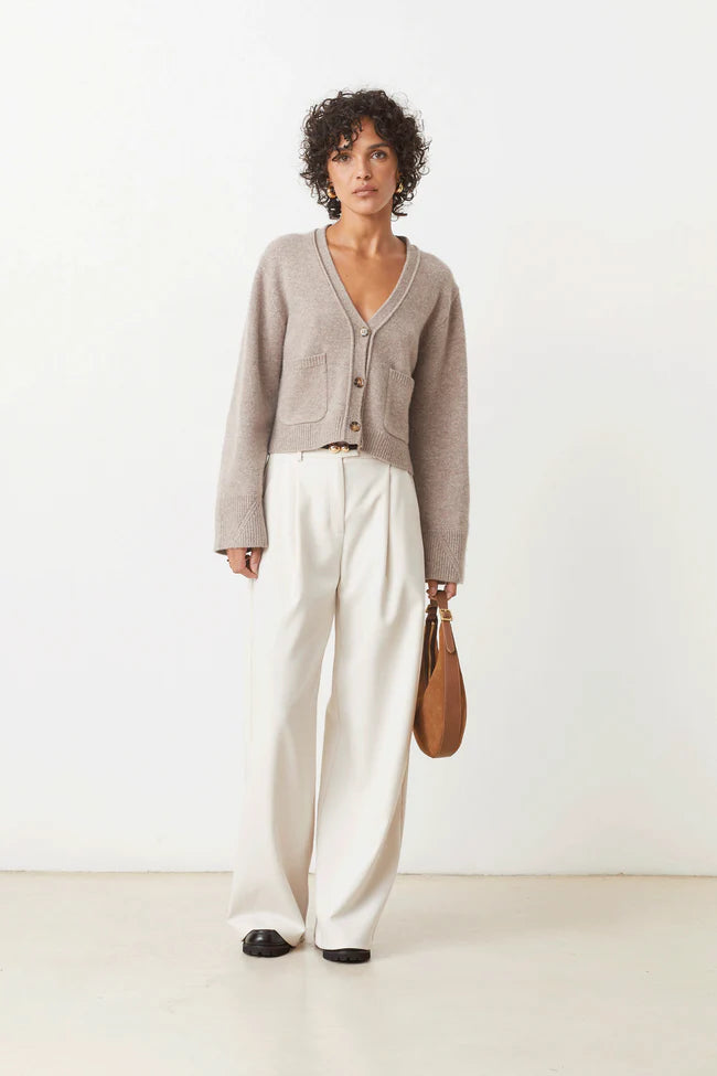 The Capri Pants in Cream