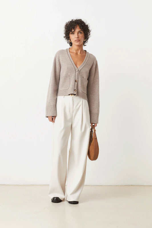 The Capri Pants in Cream